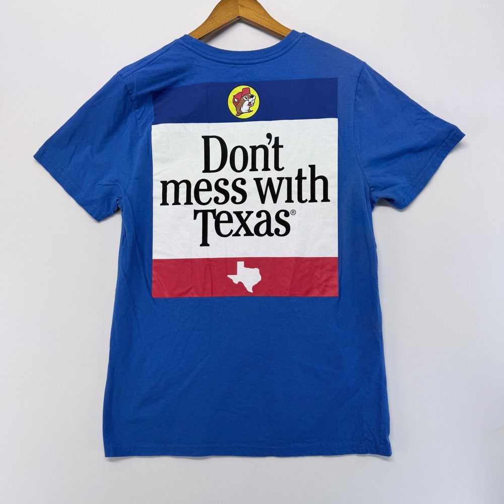 Buc-ee's Mens Don't Mess With Texas Blue Graphic T-Shirt Size M Beaver Mascot